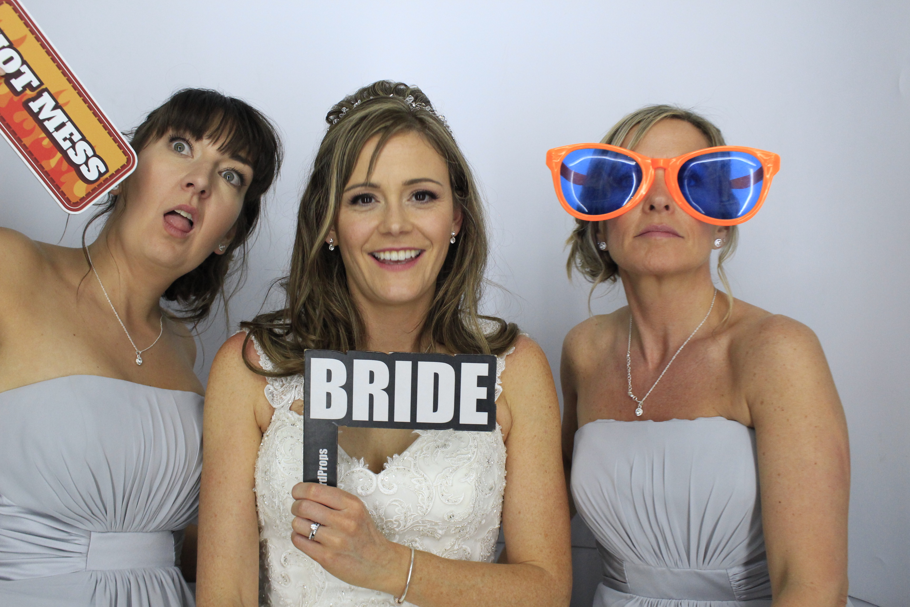 Lucy & Tim's Wedding | View more photos from the event at gallery.myphotoboothexperience.co.uk/u/MyPhotoBoothExperienceLtd/Lucy-Tims-Wedding